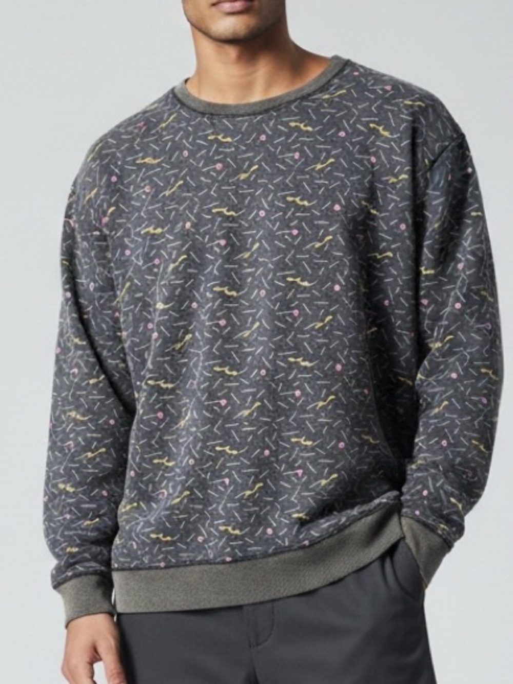 Retro Abstract Print Sweatshirt Medium Blue 80s 90s Style Crewneck Vanguard